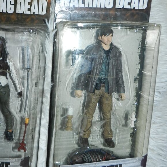 The Walking Dead 5” Gareth Action Figure TV Series 7 AMC🆕📦🏃💨⚡🚚 - Picture 11 of 16